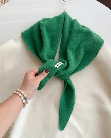 Women’s Wool Triangle Scarf