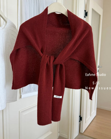 Women’s Wool Triangle Scarf