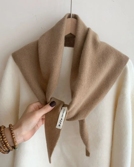 Women’s Wool Triangle Scarf