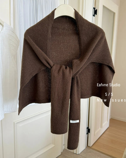 Women’s Wool Triangle Scarf